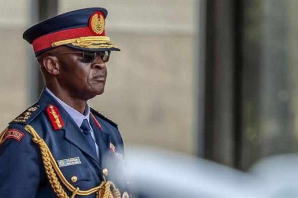 كينيا تحقق في حادث تحطم طائرة أودى بحياة قائد الجيش فرانسيس أوغولا