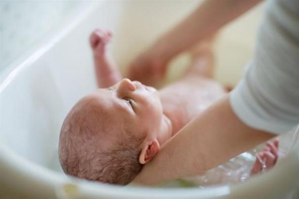 فوائد الكشف المبكر لحديثي الولادة.. «احمي طفلك من الإعاقة»