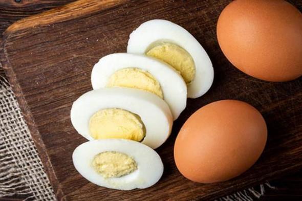 مفاجأة.. هذا ما يحدث لقلبك عند تناول البيض