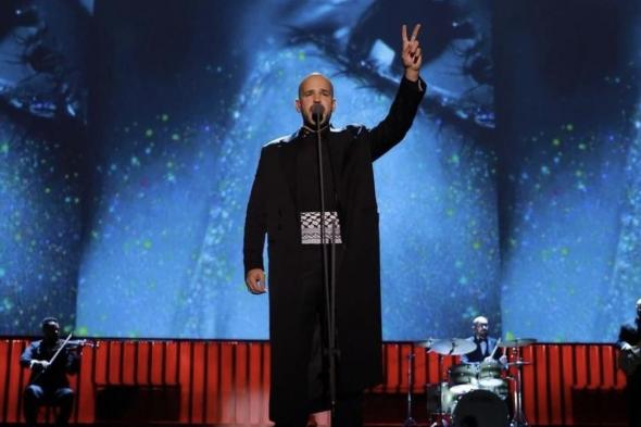 أبو يفوز بثلاث جوائز في غلوبال ميوزيك العالمية