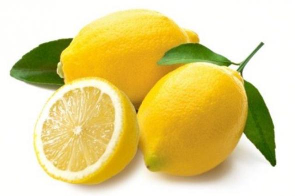 كوب من الليمون قبل النوم.. ماذا يفعل لجسمك؟