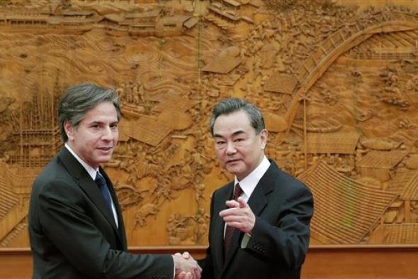 وزير الخاريجة الصيني يلتقي نظيره الأمريكي في ظل توتر العلاقات بين البلدين