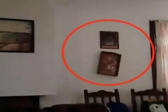 تجربة مرعبة في منزل أرجنتيني ولوحة تتحرك وصوت ضحك غامض- فيديو
