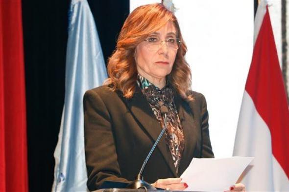 وزيرة الثقافة تعلن برنامج "مصر ضيف شرف" معرض أبوظبي للكتاب