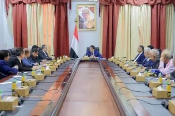 بن مبارك يلتقي ممثلي المكونات السياسية اليمنية