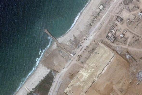 الولايات المتحدة تبدأ بناء رصيف بحري في غزة لتوفير المساعدات