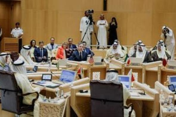 الخليج اليوم .. بلينكن من الرياض: يجب معالجة قضية الملاحة بالبحر الأحمر