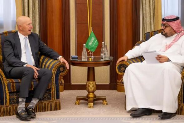 السعودية | وزير الاقتصاد والتخطيط يستعرض مع رئيس مجموعة غولدمان ساكس رحلة التحول الاقتصادي للمملكة ضمن رؤية السعودية 2030