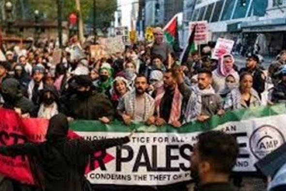 فاينانشيال تايمز: جامعة كولومبيا تهدد بطرد الطلاب المحتجين المؤيدين لفلسطين