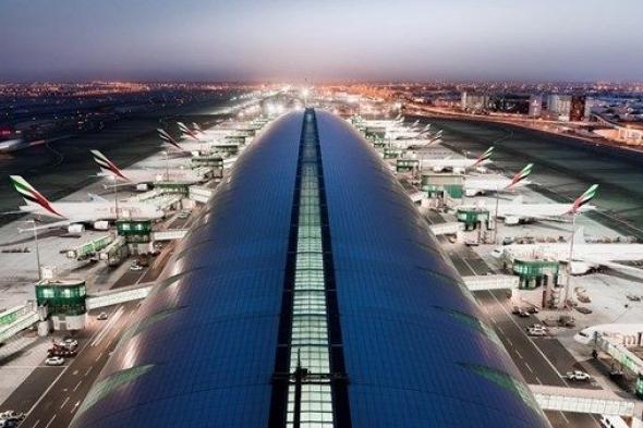 مطارات دبي: إلغاء 13 رحلة وتحويل مسار 5 رحلات بسبب الظروف الجوية