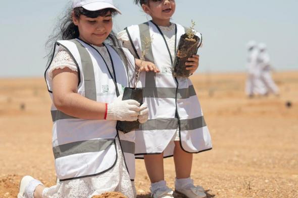 السعودية | هيئة تطوير محمية الملك سلمان تغرس 3000 شتلة بمشاركة مختلف شرائح المجتمع ضمن أسبوع البيئة