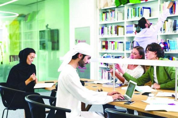 الامارات | أكاديميون: اختيار التخصصات المطلوبة في سوق العمل يدعم فرص الطلبة الملتحقين بالجامعات