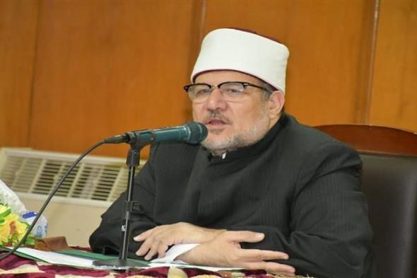 التبرعات بالمساجد والمقارئ.. توجيهات عاجلة من وزير الأوقاف للمديريات الإقليمية
