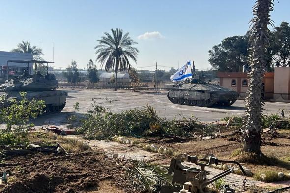 بسبب العملية العسكرية في مدينة رفـ ـح .. يديعوت أحرونوت : مصر قد تقلص العلاقات الدبلوماسية مع إسـ ـرائيل