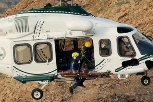 شرطة دبي: إنقاذ سائح بطريقة احترافية في جبال حتا