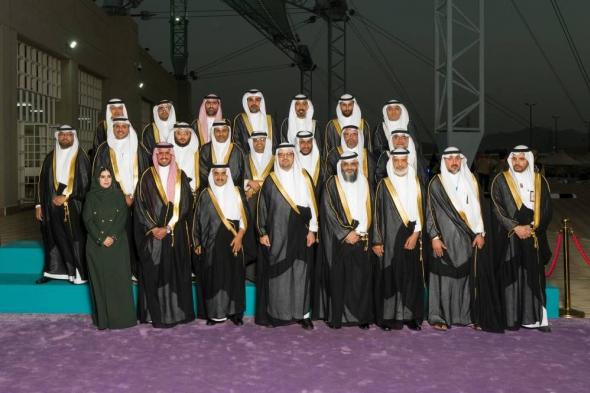 الأمير سعود بن مشعل يتوِّج أكثر من 21 ألف خريج بأمِّ القرى
