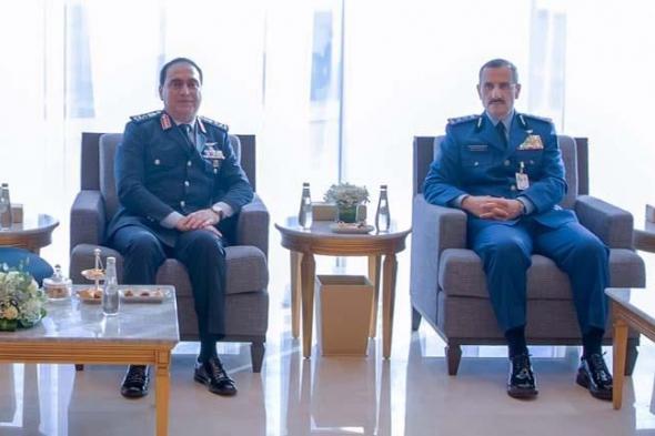 تخريج الدفعة 103.. قائد القوات الجوية يلتقي نظيره السعودي