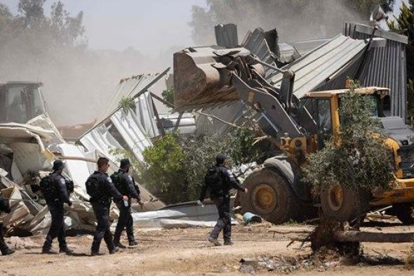 إسرائيل تهدم 47 منزلاً عربياً في النقب