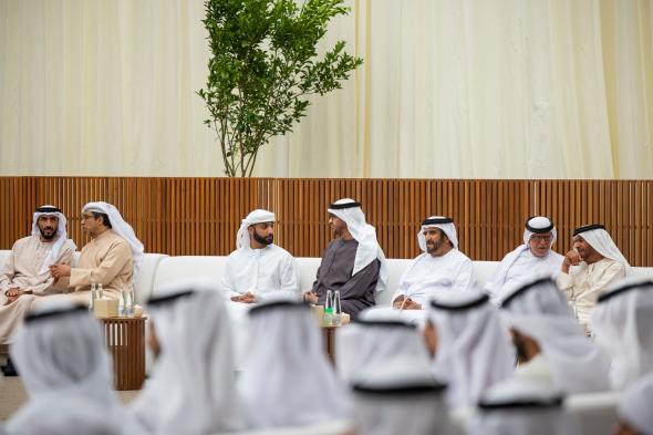 الامارات | رئيس الدولة يتقبل التعازي في وفاة هزاع بن سلطان بن زايد