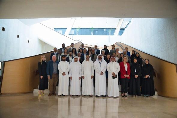 الامارات | "تنمية الموارد البشرية الإماراتية" يناقش مع ممثلي 25 شركة سبل الارتقاء بالتوطين