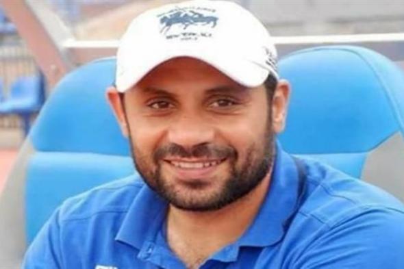 "الفريق بمراكز الهبوط".. إقالة مدرب مصري من الدوري البحريني