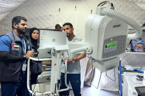 الخليج اليوم .. «الفارس الشهم3» تُسلم وزارة الصحة في قطاع غزة سيارة إسعاف وجهاز أشعة