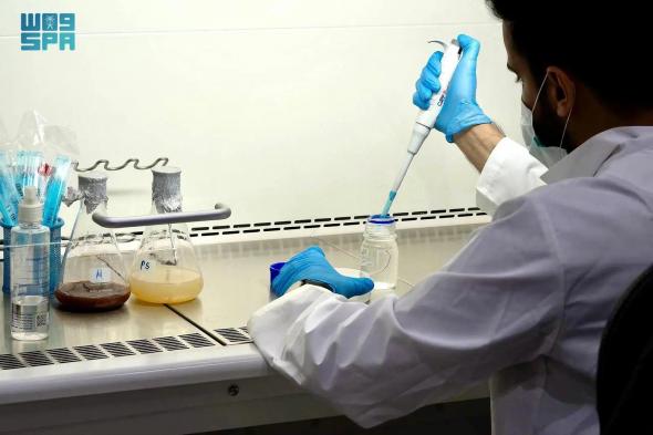 السعودية | مختبرات ذات تقنية عالية للتأكد من نظافة ونقاء ماء زمزم