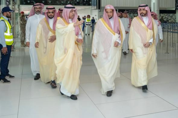 النائب العام يفتتح "مكتب النيابة" بمطار الملك خالد في الرياض