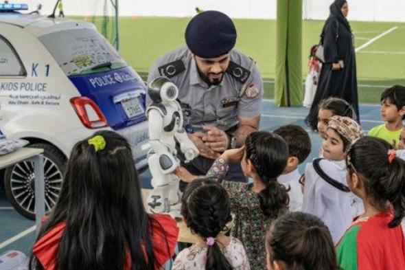 شرطة أبوظبي توظف الذكاء الاصطناعي في التوعية المرورية بالمدارس