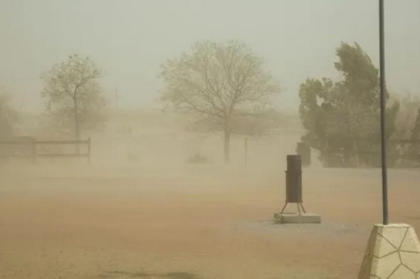 "الأرصاد" يحذر من أتربة مثارة على أجزاء من الرياض