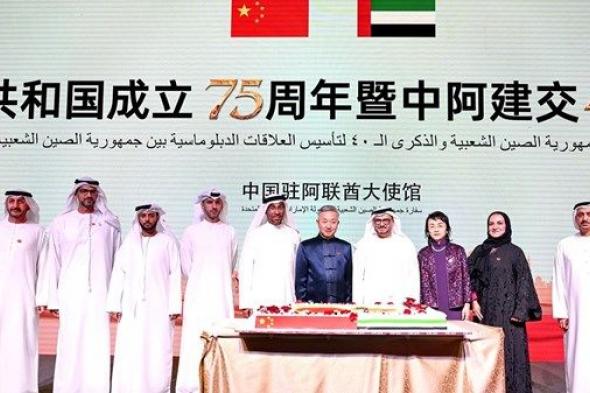 قرقاش والصايغ يحضران حفل السفارة الصينية باليوم الوطني الـ 75