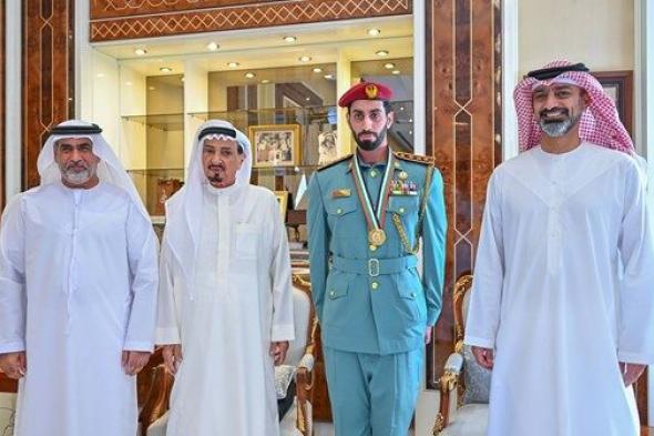 حاكم عجمان يستقبل الفائز بوسام رئيس مجلس الوزراء للشباب 2024
