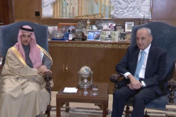 بيروت.. وزير الخارجية يبحث العلاقات الثنائية مع رئيس مجلس النواب اللبناني