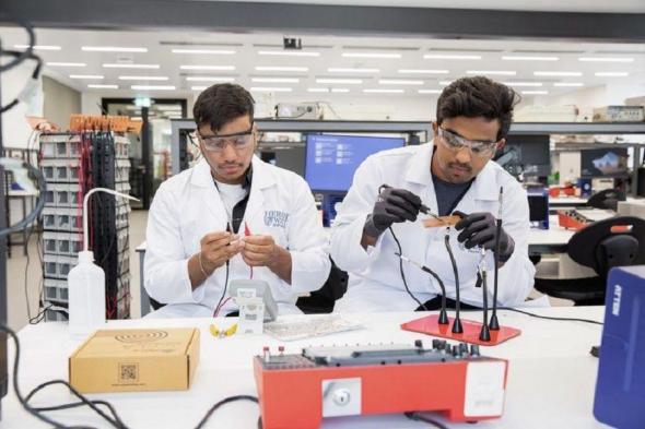 الامارات | "التعليم العالي" تمنح الترخيص المؤسسي لـ16 جامعة  في دبي