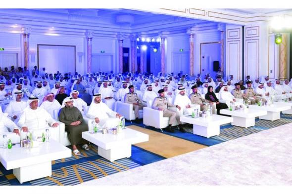 الامارات | شرطة الشارقة تستجيب لاستغاثة طفل: «ساعدوا أمي.. إنها ليست بخير»