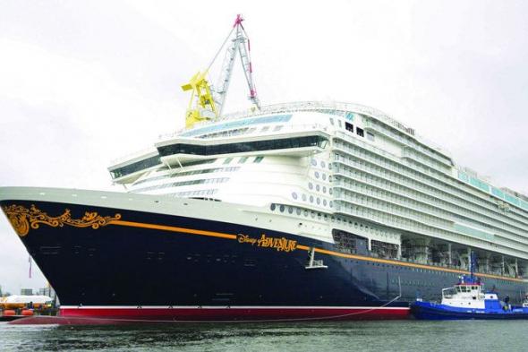 الامارات | تدشين أكبر سفينة سياحية بُنيت في ألمانيا