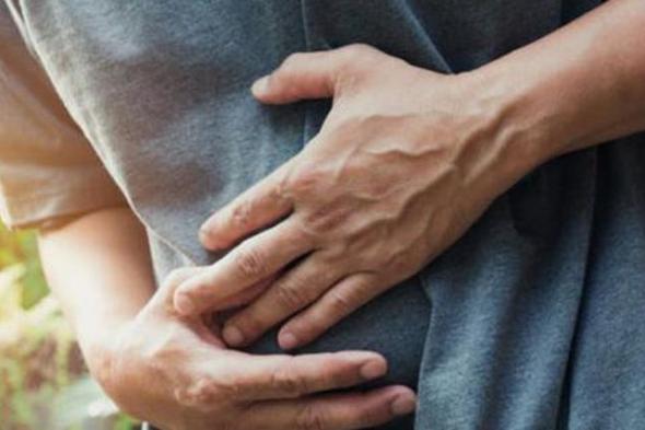 لتسهيل الهضم بعد الوجبات الدسمة.. اتبع هذه الطرق