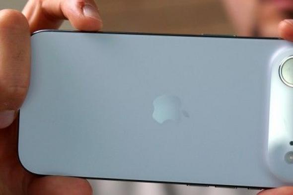 تكنولوجيا: iPhone Air يبهر بصلابته ويكاد يضاهي iPhone 17 Pro