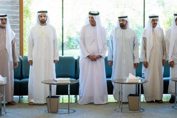 سعود بن صقر يعزي في وفاة فاطمة بنت سعيد الكندي