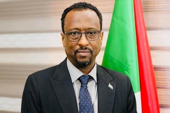 الإعيسر: ملتزمون بدعم الإعلام الولائي وتسوية مستحقات العاملين بهيئات الإذاعة والتلفزيون في الولايات