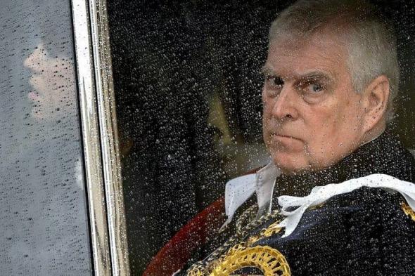 وهكذا اسقطت "فضيحة" أميراً بريطانيّاً!