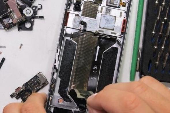 تكنولوجيا: تفكيك هاتف RedMagic 11 Pro يكشف نظام التبريد السائل من الداخل