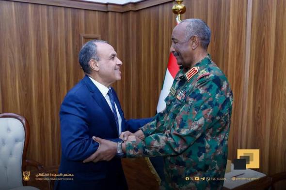 رئيس مجلس السيادة يؤكد عمق العلاقات السودانية المصرية