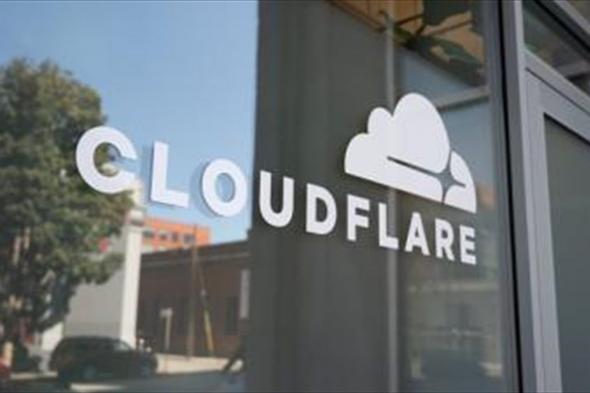 عاجل: شركة "كلاودفلير" تحل أزمة توقف المواقع والمنصات عالمياً!