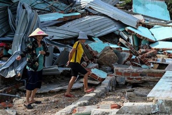 موجة جديدة من الفيضانات تضرب فيتنام وتخلف قتلى