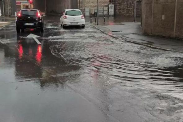 انزلاق للتربة في شمال إيطاليا يخلف أضراراً جسيمة