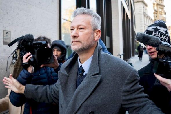 تلقى السياسي البريطاني رشاو روسية فسجن 10 سنوات