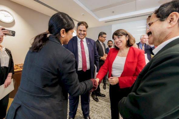 بريطانيا تحارب الهجرة غير الشرعية من "منبعها" الهندي