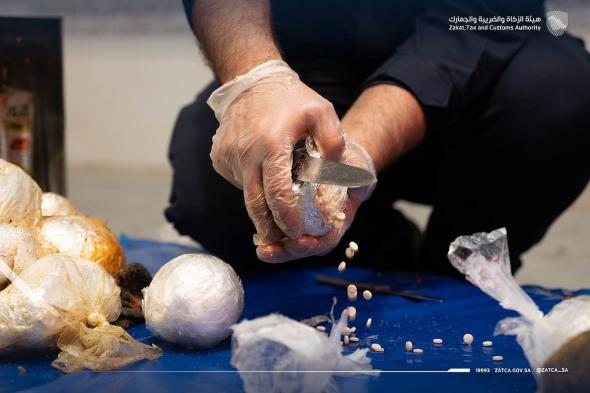 في عملية أمنية دقيقة.. "زاتكا" تضبط الكمية داخل إرسالية "زيت زيتون"