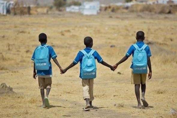 «اليونيسيف»: الفقر يلحق الضرر بـ 400 مليون طفل في أنحاء العالم